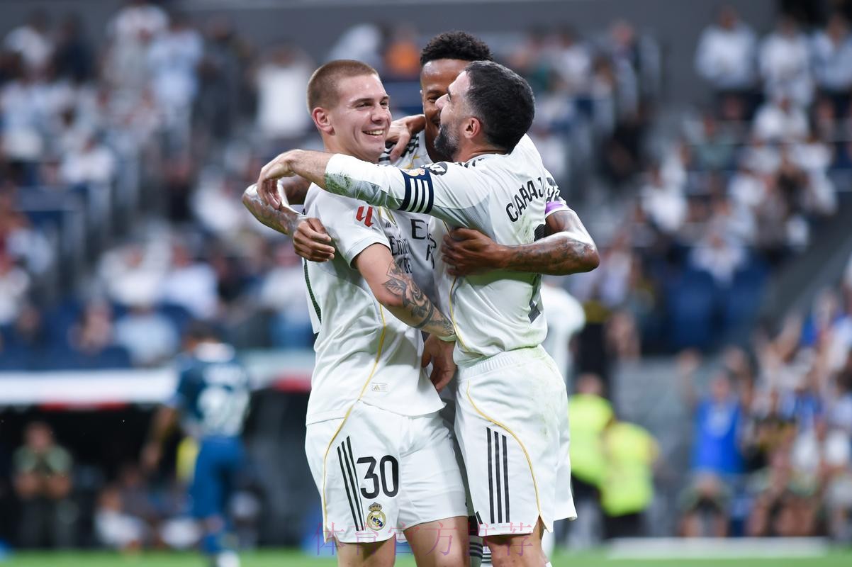 官方:达德尔当选西班牙人2-1皇马全场最佳 官方:达德尔当选西班牙人2-1皇马全场最佳